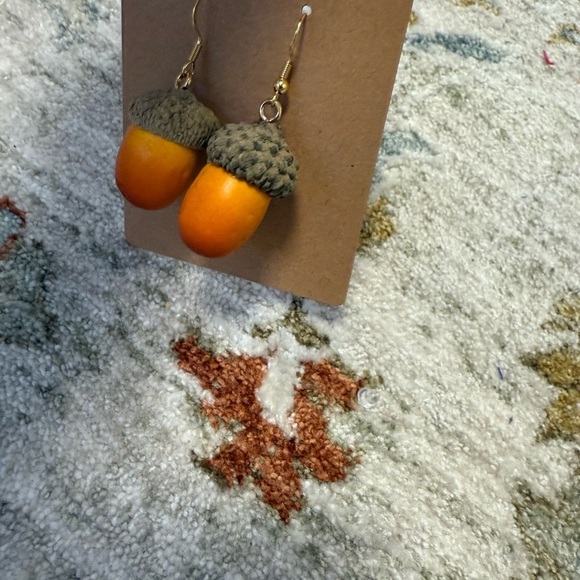 Cute Fall Inspired Orange Acorn Earrings - Picture 4 of 4
